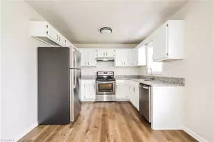 2 Big Buck Ct, Thomasville, NC 27360 - Photo 6