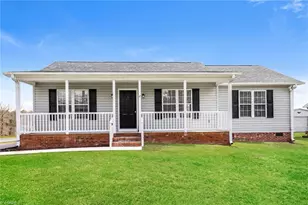 2 Big Buck Ct, Thomasville, NC 27360 - Photo 1