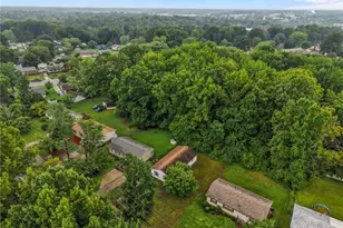 2036 Willow Rd, Greensboro, NC 27406 - Photo 10