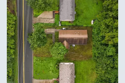 2036 Willow Road, Greensboro, NC 27406 - Photo 8