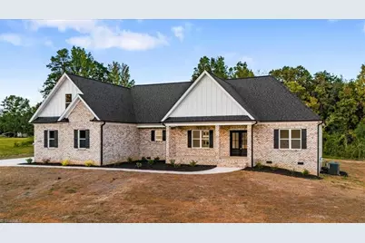 5090 Southern Pines Drive, Kernersville, NC 27284 - Photo 4