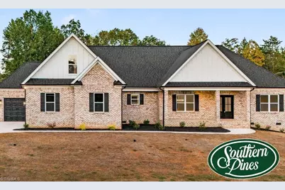 5090 Southern Pines Drive, Kernersville, NC 27284 - Photo 8