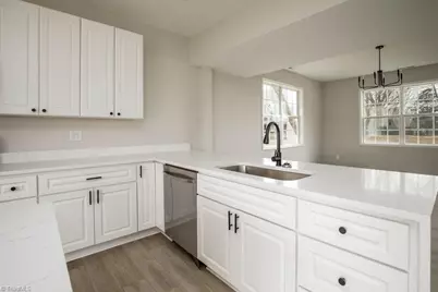 424 Aldridge Road, Archdale, NC 27263 - Photo 6