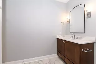 2917 Hayden Pk Ln, Greensboro, NC 27410 - Photo 14