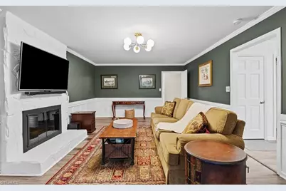 1111 New Hampshire Drive, Jamestown, NC 27282 - Photo 10