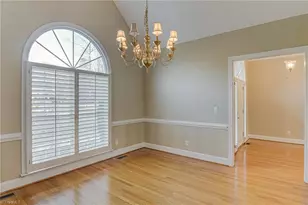 3003 Lodge Dr, Jamestown, NC 27282 - Photo 14