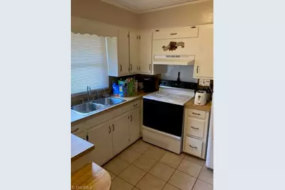 286 Raven Laurel Drive, Wilkesboro, NC 28697 - Photo 4