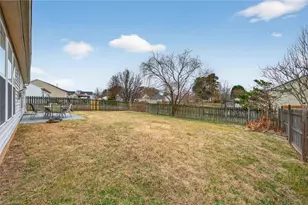 3715 Tuxford Ln, Jamestown, NC 27282 - Photo 30