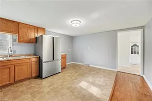 223 W Matthews St, Stoneville, NC 27048 - Photo 8