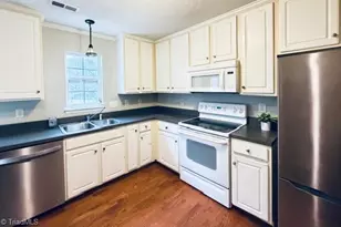 3630 Sunset Hollow Dr, High Point, NC 27265 - Photo 6