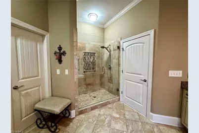 5563 Foxgate Circle, Winston-Salem, NC 27106 - Photo 12