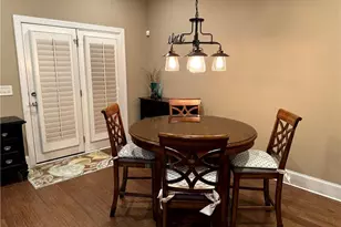 5563 Foxgate Cir, Winston-Salem, NC 27106 - Photo 4