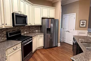 5563 Foxgate Cir, Winston-Salem, NC 27106 - Photo 28