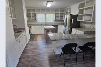 203 Sunrise Avenue, Asheboro, NC 27203 - Photo 2