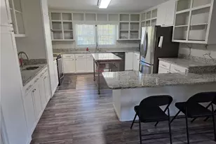 203 Sunrise Ave, Asheboro, NC 27203 - Photo 2