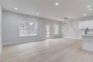 4721 Ridge Fall Rd, Greensboro, NC 27410 - Photo 2