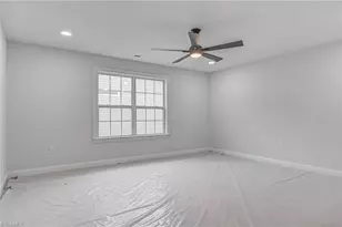 4721 Ridge Fall Rd, Greensboro, NC 27410 - Photo 16