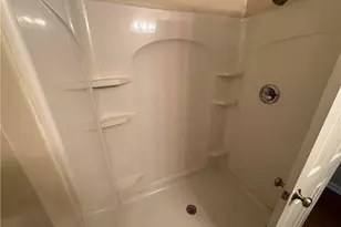 4700 Pennoak Ln, Greensboro, NC 27407 - Photo 8