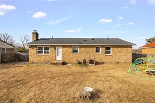 1402 Wayside Dr, Greensboro, NC 27405 - Photo 28