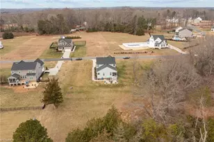 1432 Kernodle Lndg Dr, Burlington, NC 27217 - Photo 38