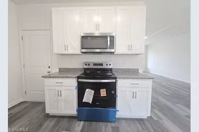 429 Tate Street, High Point, NC 27260 - Photo 10