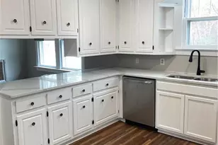 363 Periwinkle Rd, Eden, NC 27288 - Photo 2