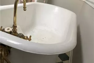 363 Periwinkle Rd, Eden, NC 27288 - Photo 16