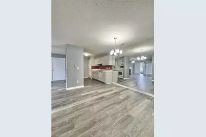 7137 W Friendly Avenue #D, Greensboro, NC 27410 - Photo 4