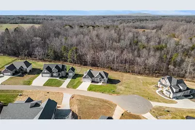 184 Providence Trail, Madison, NC 27025 - Photo 2