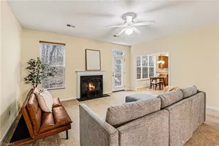 4512 Ridge Fall Rd, Greensboro, NC 27410 - Photo 4