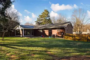 652 Valley Brook Ln, Winston-Salem, NC 27104 - Photo 34