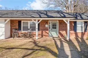 6030 Bobbybrook Dr, Clemmons, NC 27012 - Photo 1