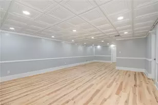 4806 Trailwood Dr, Greensboro, NC 27407 - Photo 16