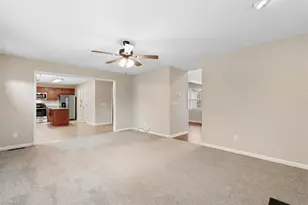 3103 Bannock Ln, Greensboro, NC 27410 - Photo 8