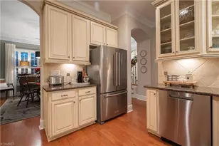 5584 Foxgate Cir, Winston-Salem, NC 27106 - Photo 14