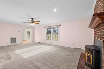 5371 Northwest School Road, Greensboro, NC 27409 - Photo 10