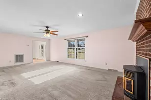 5371 NW School Rd, Greensboro, NC 27409 - Photo 10