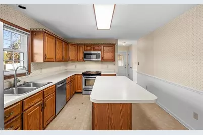 5371 Northwest School Road, Greensboro, NC 27409 - Photo 16