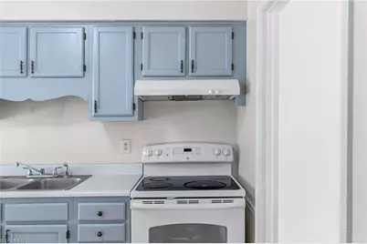 4201 Edith Lane #112, Greensboro, NC 27409 - Photo 10