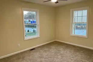 319 E 3rd Ave Ext, Lexington, NC 27292 - Photo 12