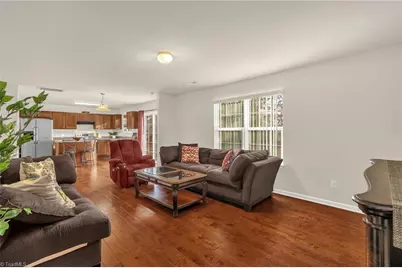 1372 Waverly Street, Winston-Salem, NC 27127 - Photo 8