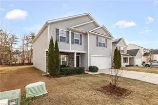 1372 Waverly St, Winston-Salem, NC 27127 - Photo 2