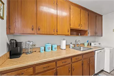 101  Unit #8 Oxford Place, High Point, NC 27262 - Photo 14