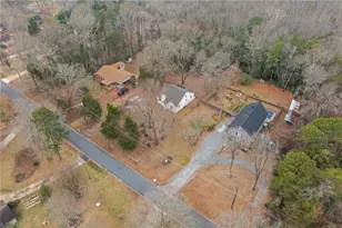 1811 Lazy Ln, High Point, NC 27265 - Photo 36