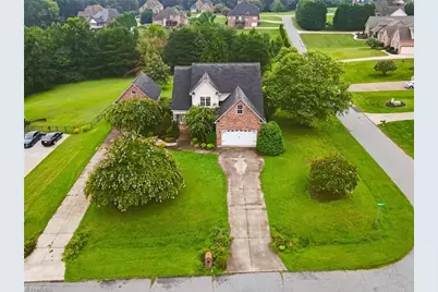 112 Redberry Lane, Winston-Salem, NC 27107 - Photo 4