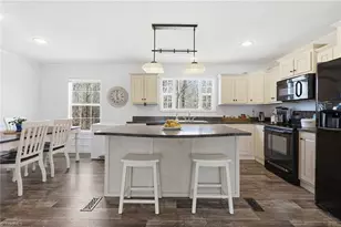 220 Circle St, Millers Creek, NC 28651 - Photo 32