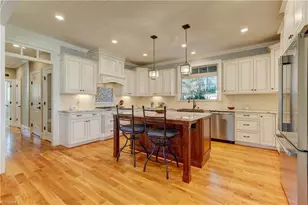 208 Lakeshore Dr, Reidsville, NC 27320 - Photo 10