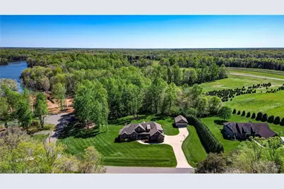 208 Lakeshore Drive, Reidsville, NC 27320 - Photo 6