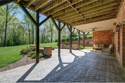 208 Lakeshore Drive, Reidsville, NC 27320 - Photo 38