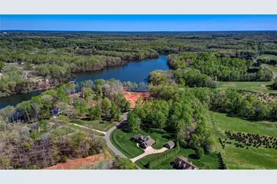 208 Lakeshore Drive, Reidsville, NC 27320 - Photo 44